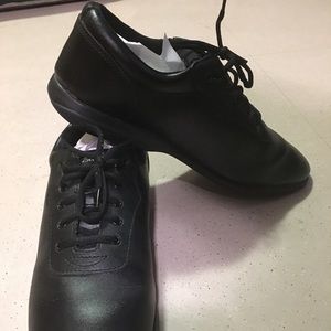 Speedster dress shoes